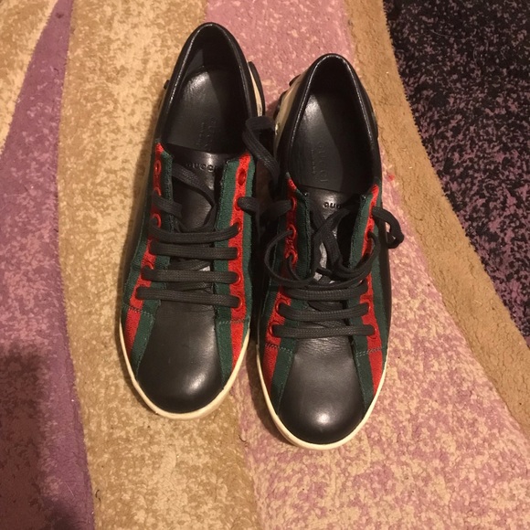 Authentic Gucci Shoes size 5.5 - Picture 1 of 10